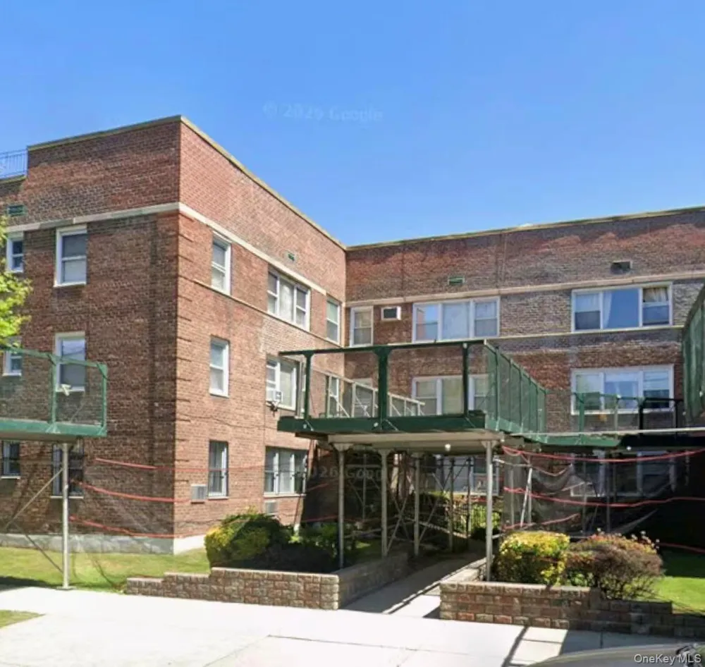 138-25 68th Drive #1A Flushing, NY 11367