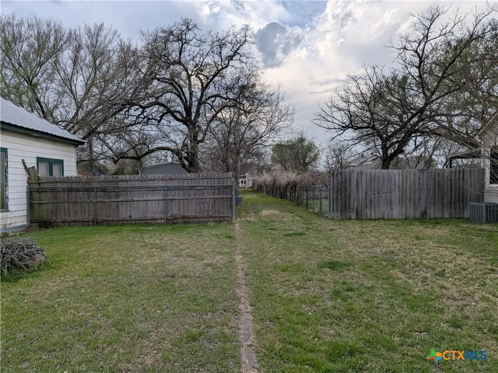 602 Andrews Street Gatesville, TX 76528