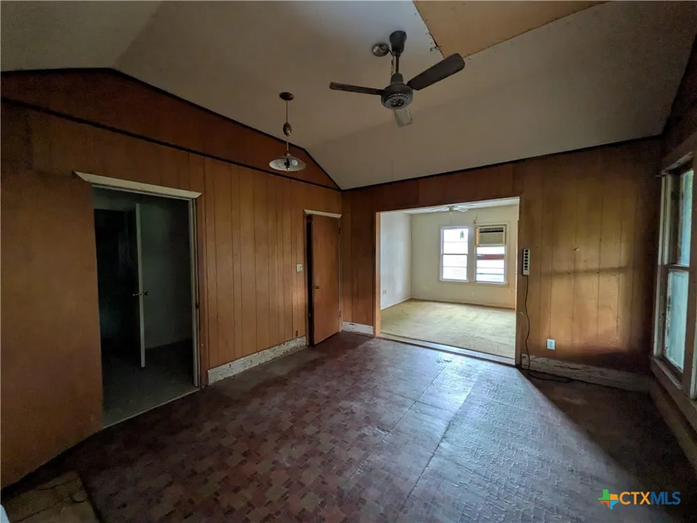 602 Andrews Street Gatesville, TX 76528