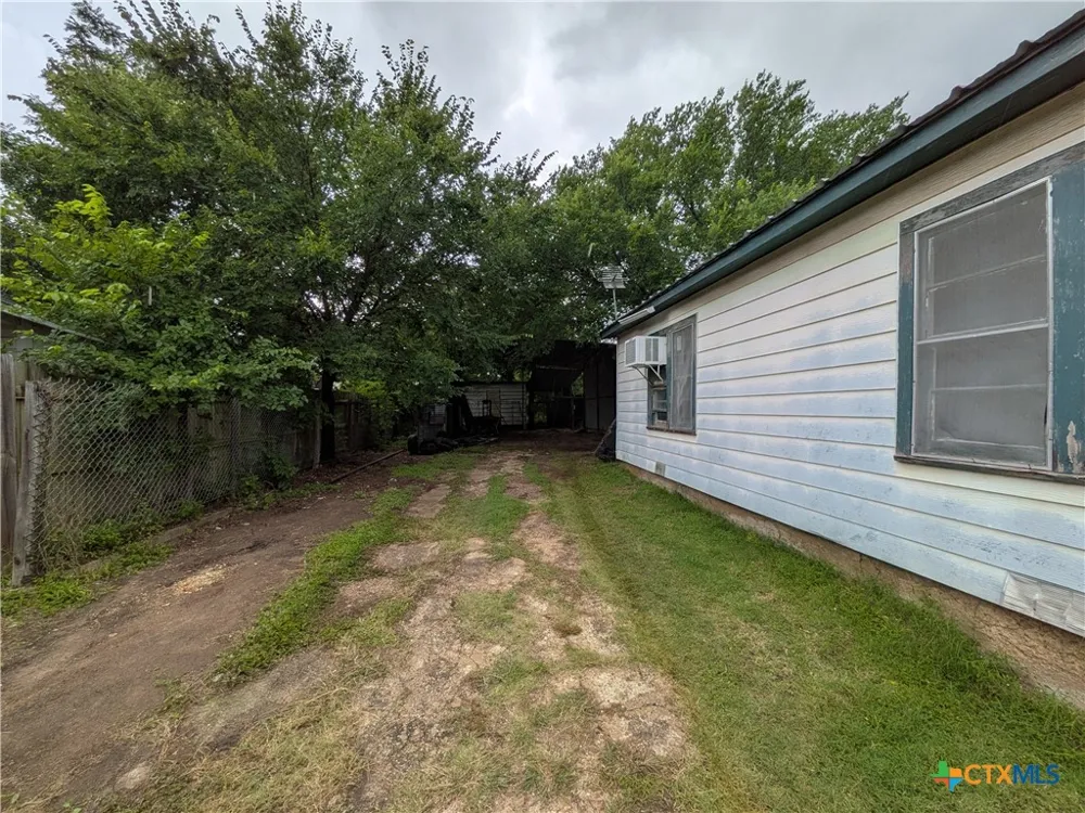 602 Andrews Street Gatesville, TX 76528