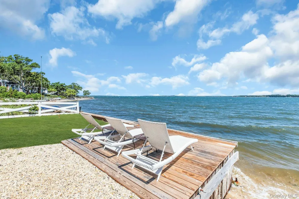 135 Noyack Avenue Sag Harbor, NY 11963