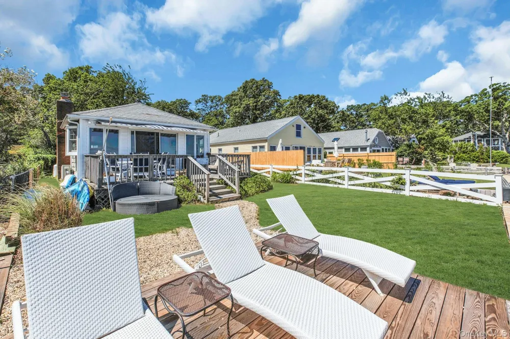 135 Noyack Avenue Sag Harbor, NY 11963