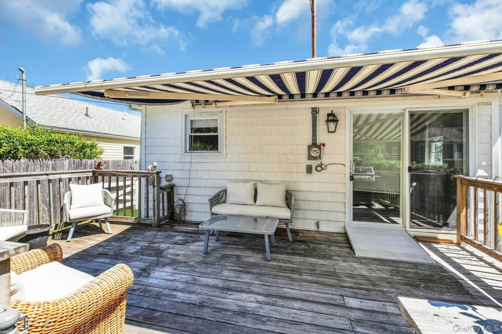 135 Noyack Avenue Sag Harbor, NY 11963