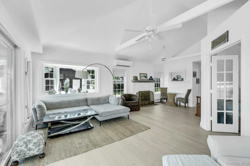 135 Noyack Avenue Sag Harbor, NY 11963