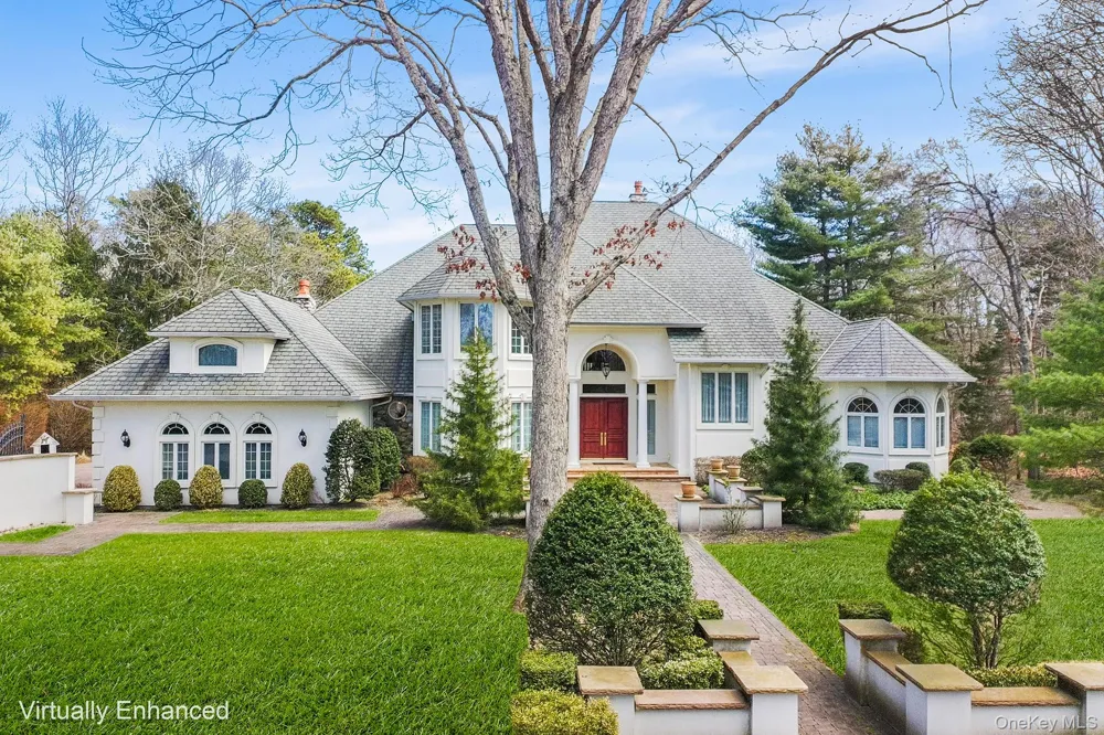 139 Private Road East Patchogue, NY 11772