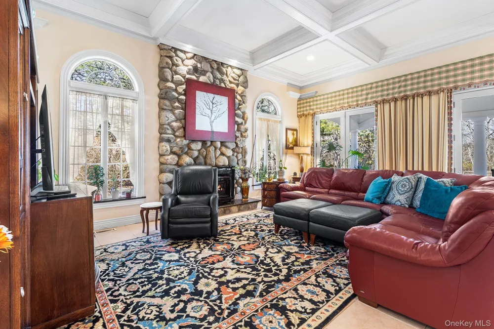 139 Private Road East Patchogue, NY 11772