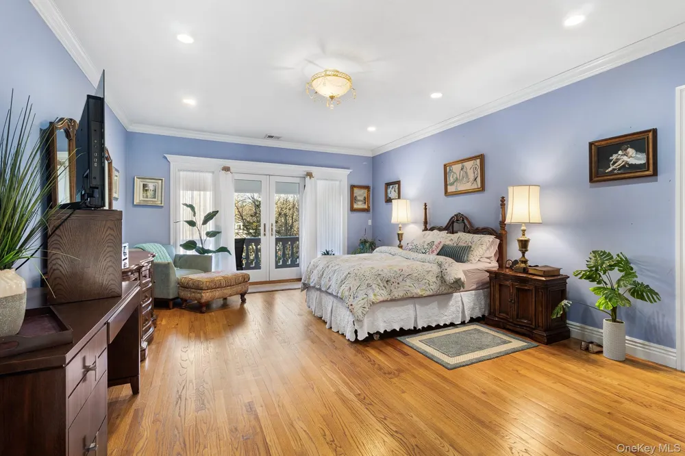 139 Private Road East Patchogue, NY 11772