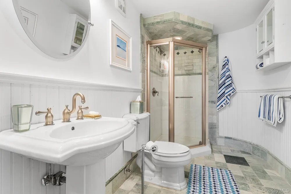 139 Private Road East Patchogue, NY 11772