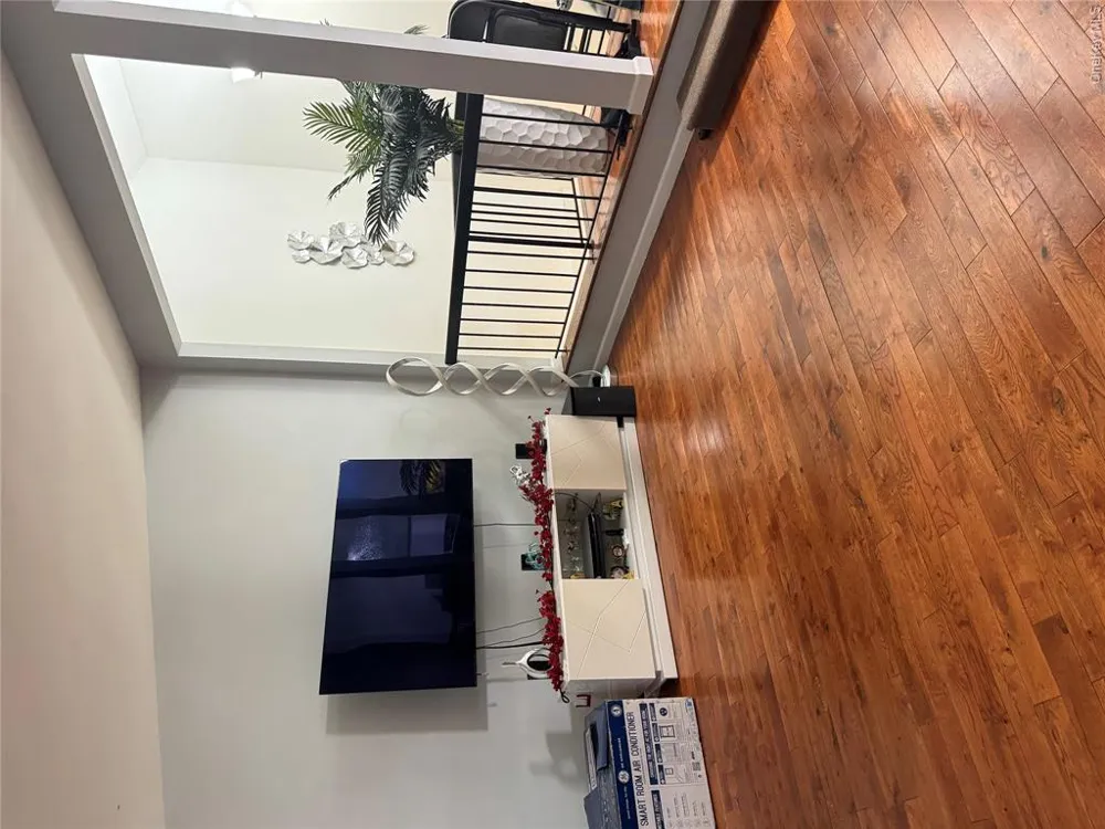 411 121st Street #12 College Point, NY 11356