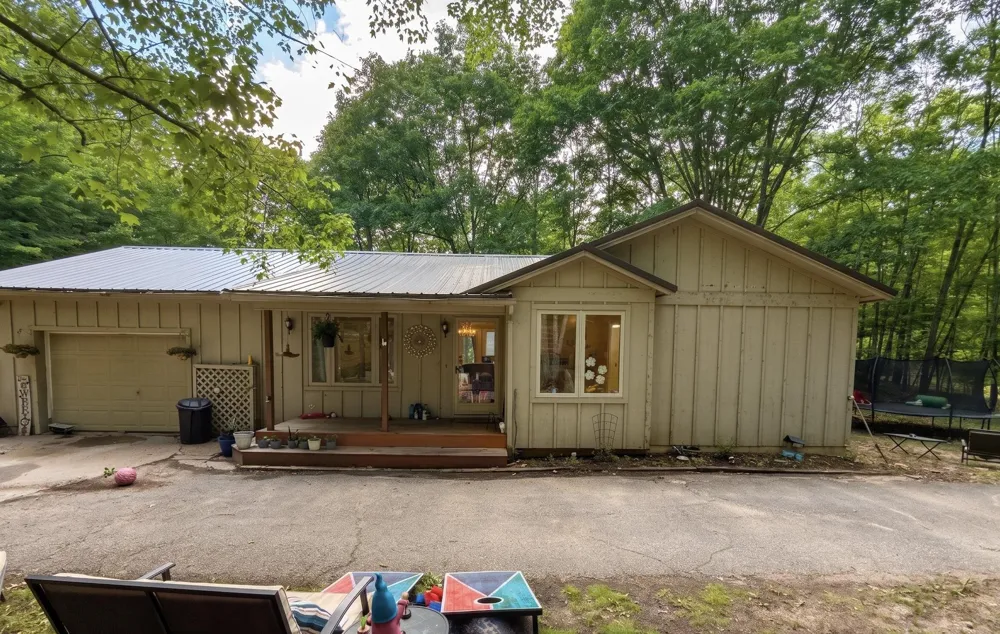 189 Forest Trail Le Roy Township, MI 49655
