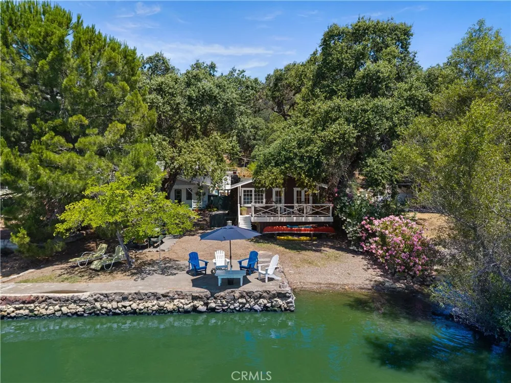 11611 Garden Court Clearlake Oaks, CA 95423