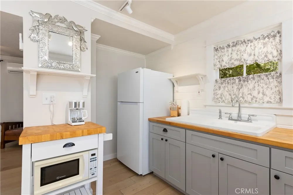 11611 Garden Court Clearlake Oaks, CA 95423