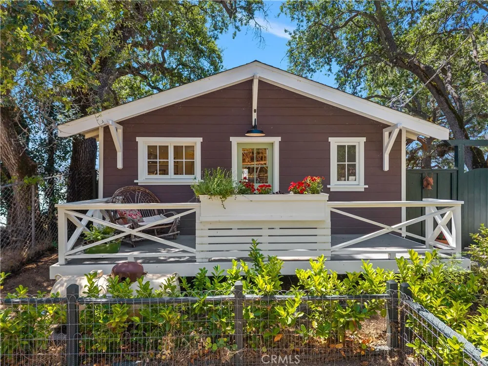 11611 Garden Court Clearlake Oaks, CA 95423