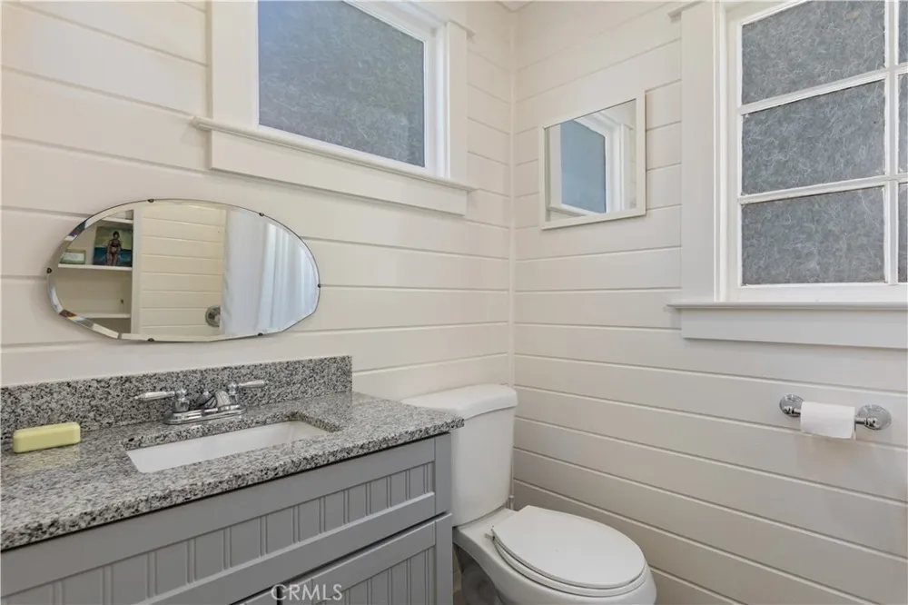 11611 Garden Court Clearlake Oaks, CA 95423