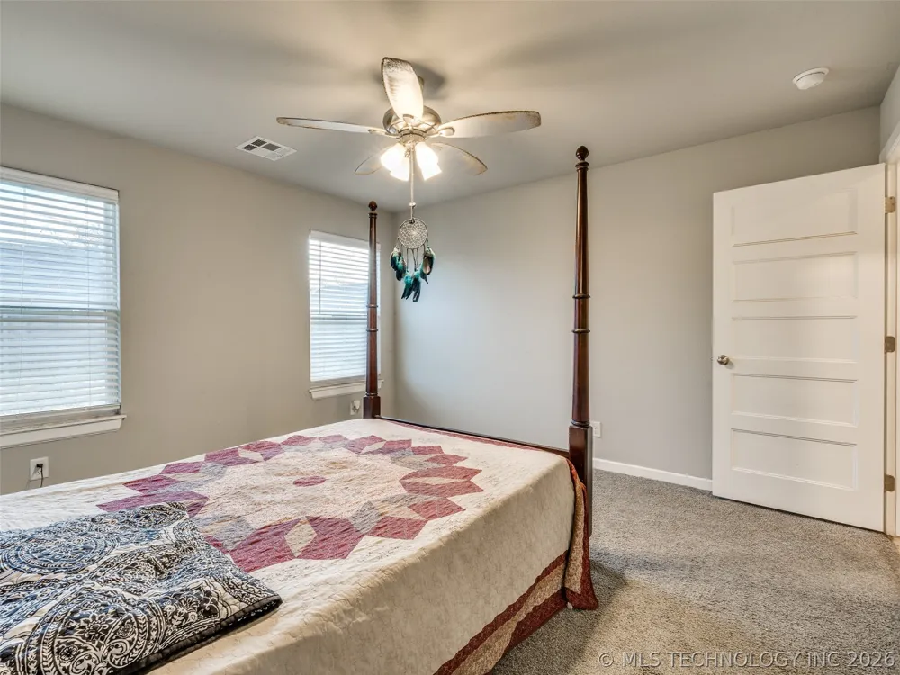 401 W Harrison Street Chouteau, OK 74337