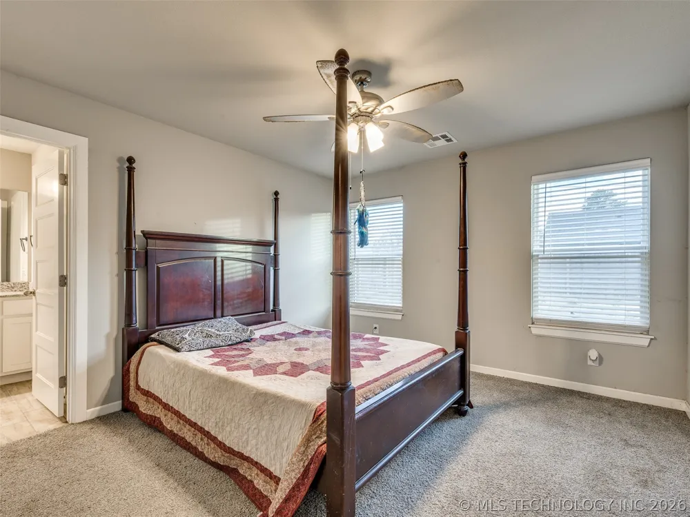 401 W Harrison Street Chouteau, OK 74337