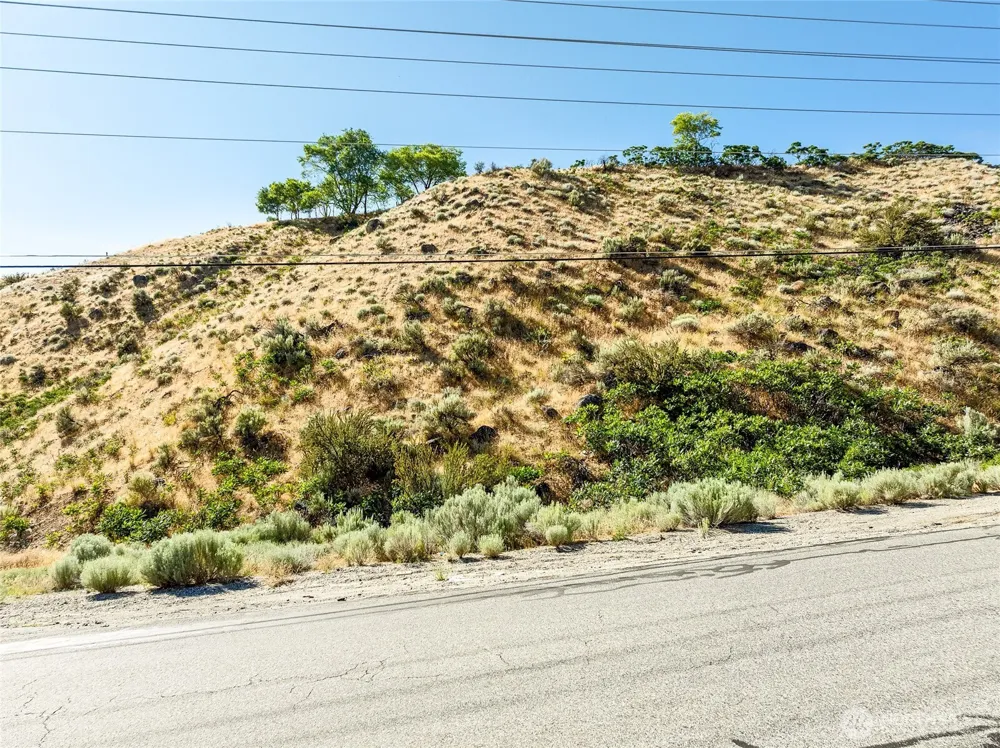 761 Bradley Street Chelan, WA 98816