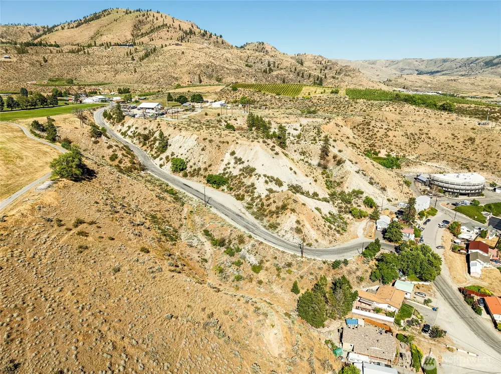 761 Bradley Street Chelan, WA 98816