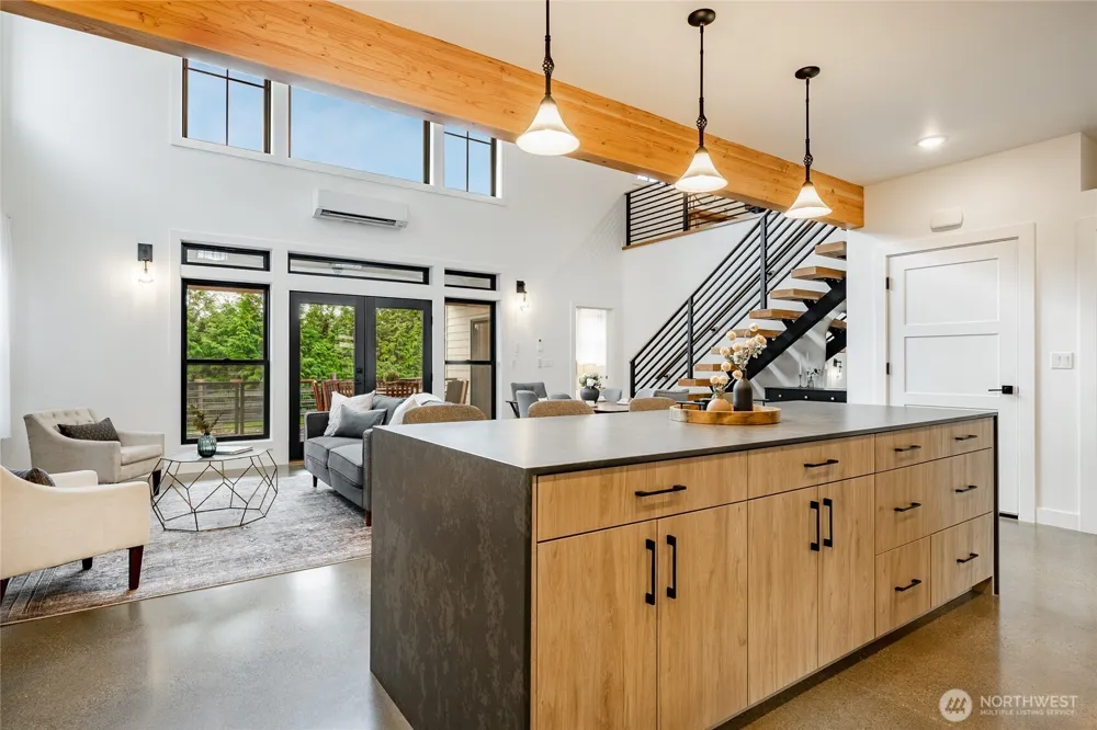 204 Pebblebrook Drive Lynden, WA 98264
