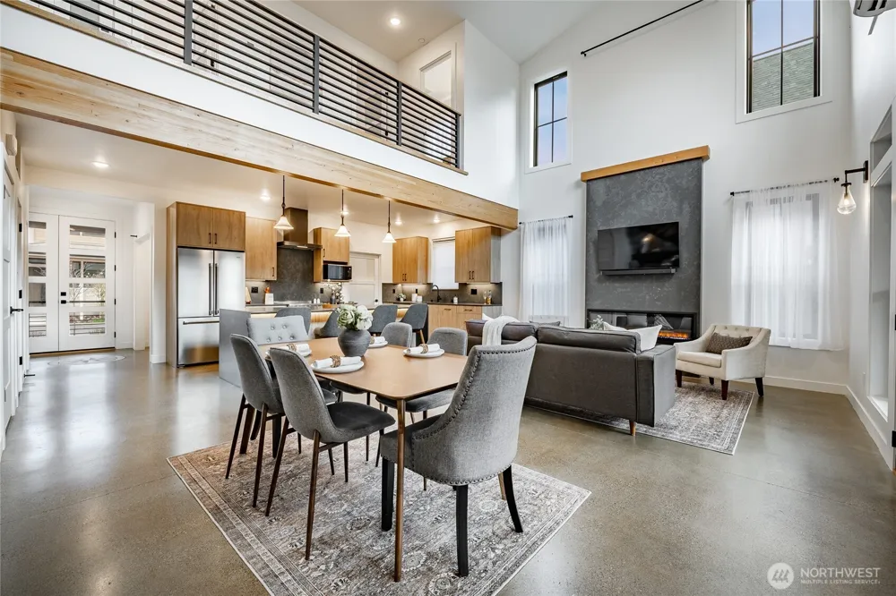 204 Pebblebrook Drive Lynden, WA 98264