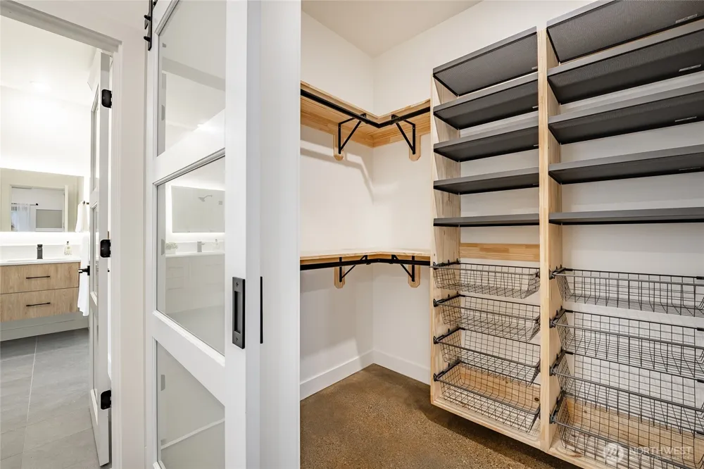 204 Pebblebrook Drive Lynden, WA 98264