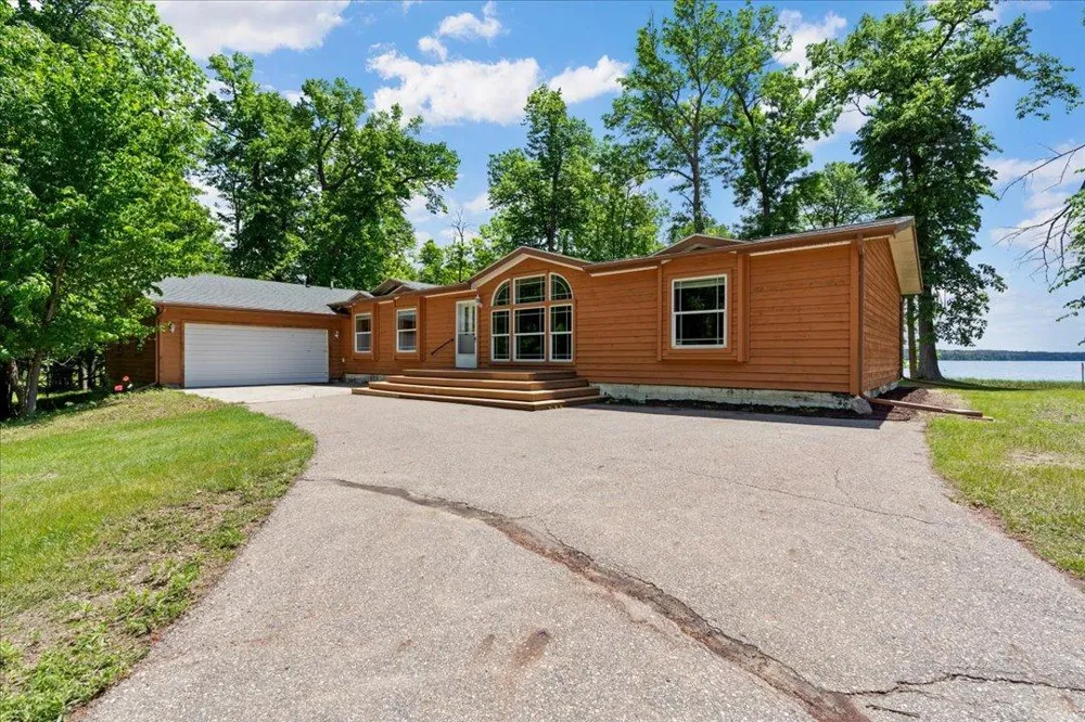 21100 Fir Trail Park Rapids, MN 56470