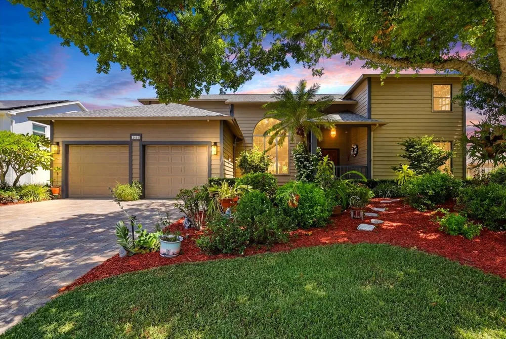 2917 SANDPIPER PLACE Clearwater, FL 33762
