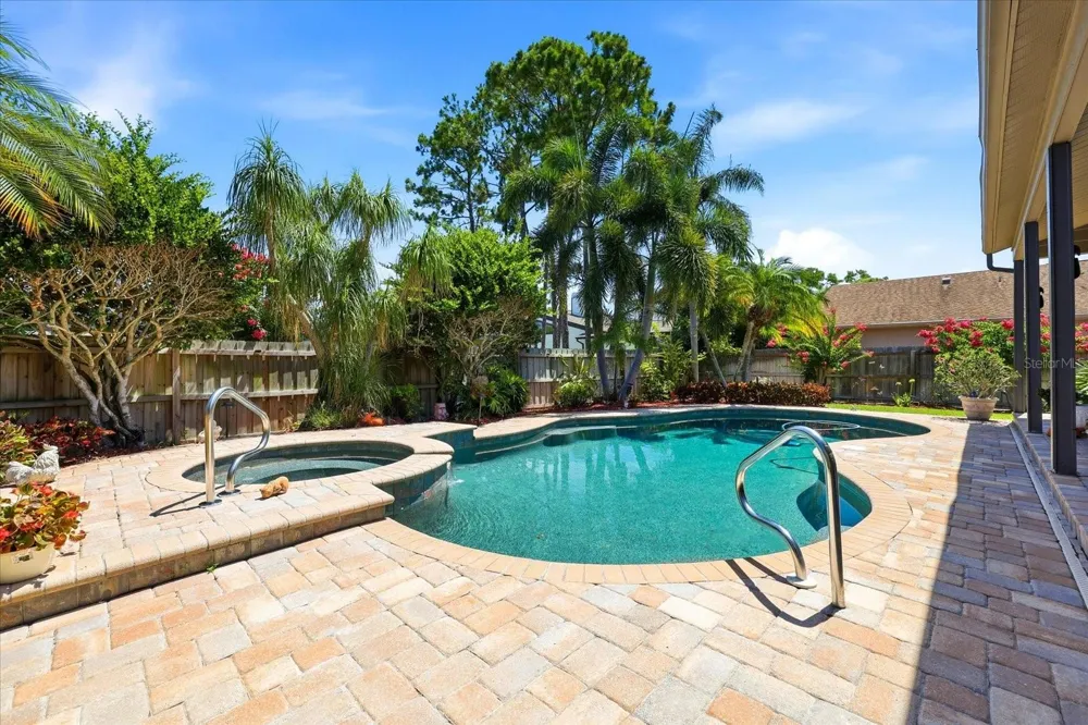 2917 SANDPIPER PLACE Clearwater, FL 33762
