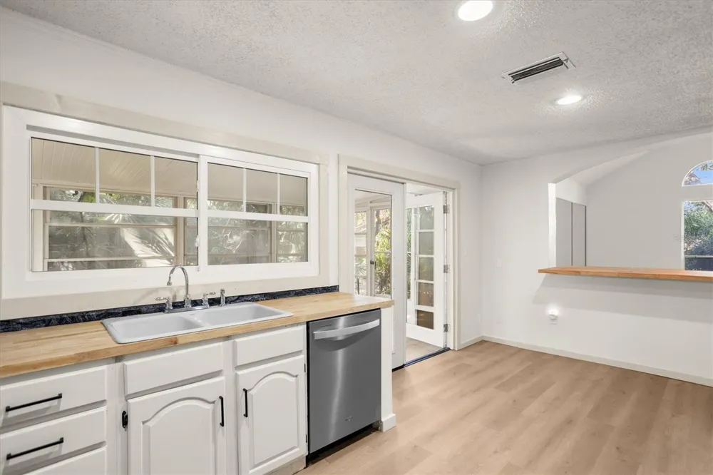 8725 ERIE LANE Parrish, FL 34219