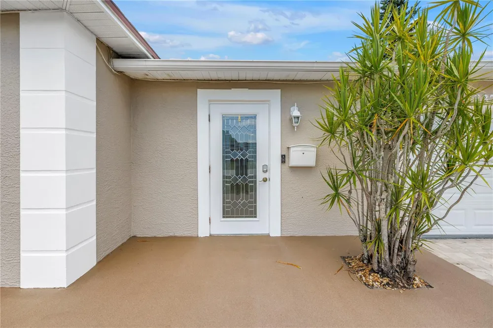 2375 37TH STREET St Petersburg, FL 33713
