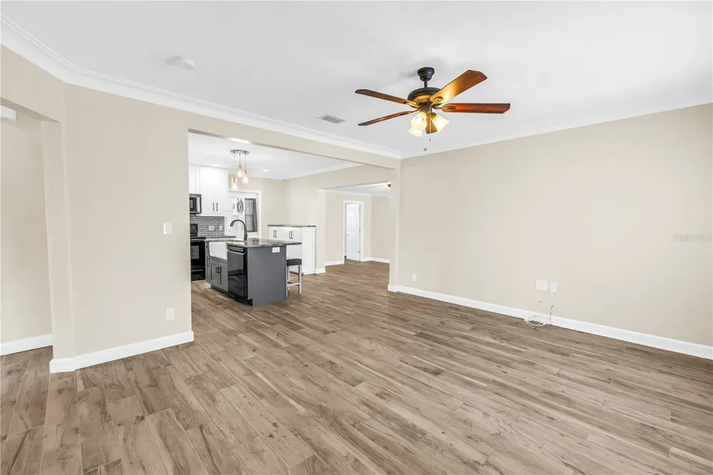 2375 37TH STREET St Petersburg, FL 33713