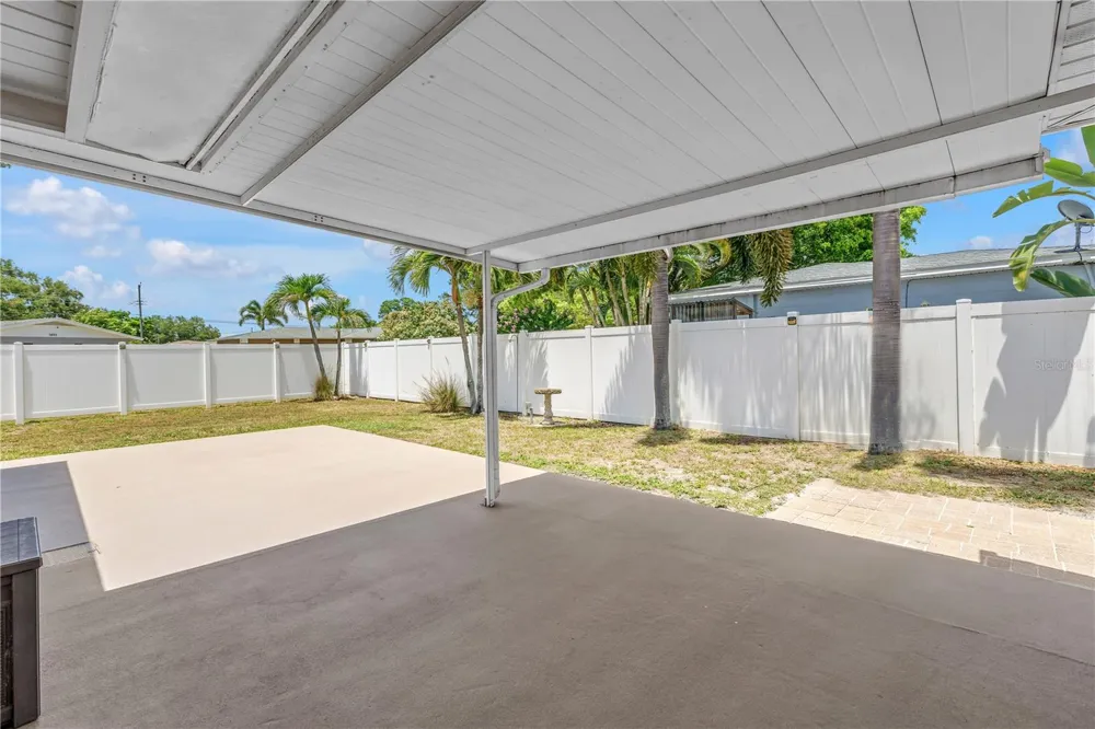 2375 37TH STREET St Petersburg, FL 33713