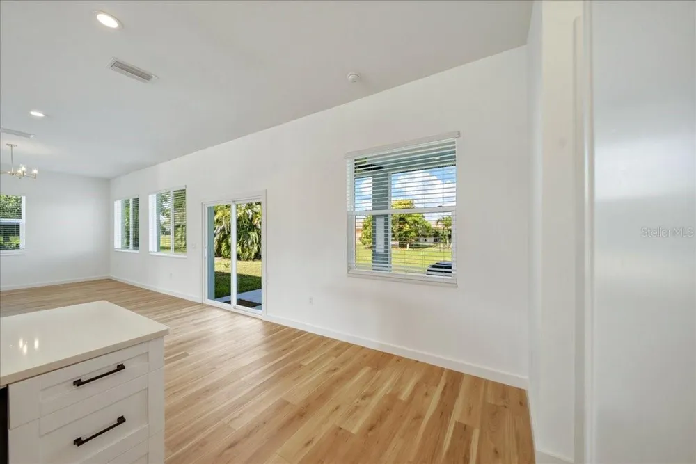 1215 RIO DE JANEIRO AVENUE Punta Gorda, FL 33983