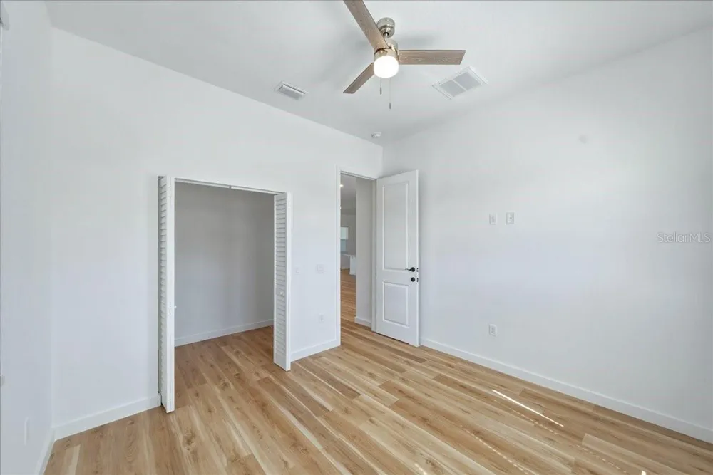 1215 RIO DE JANEIRO AVENUE Punta Gorda, FL 33983