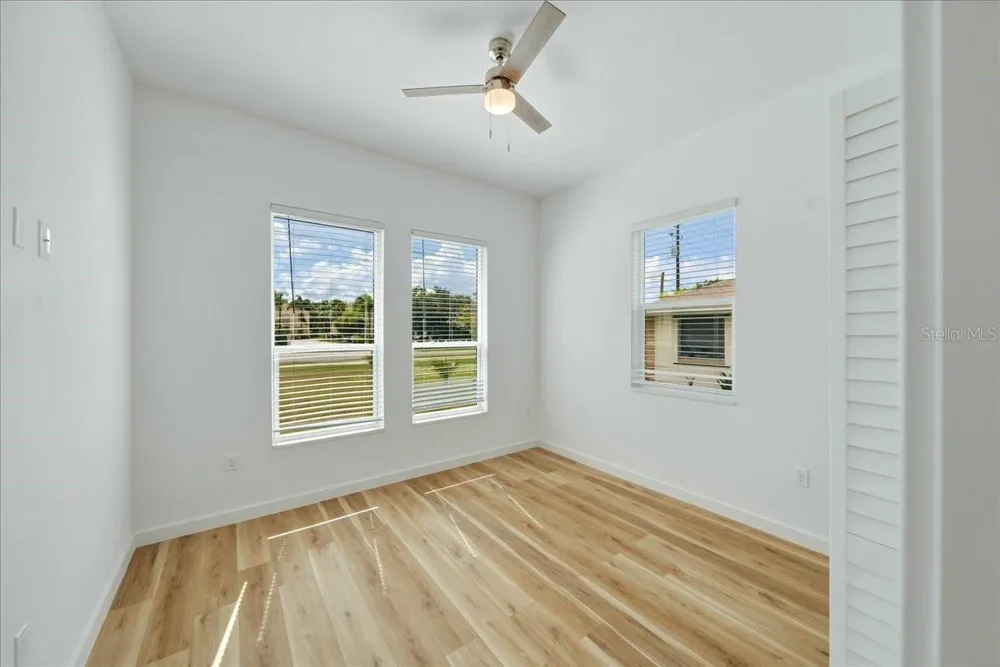 1215 RIO DE JANEIRO AVENUE Punta Gorda, FL 33983