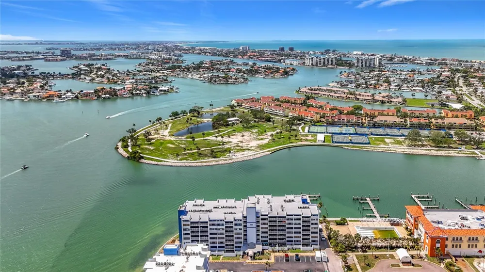 450 TREASURE ISLAND CAUSEWAY #111 Treasure Island, FL 33706