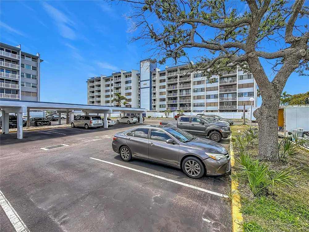 450 TREASURE ISLAND CAUSEWAY #111 Treasure Island, FL 33706