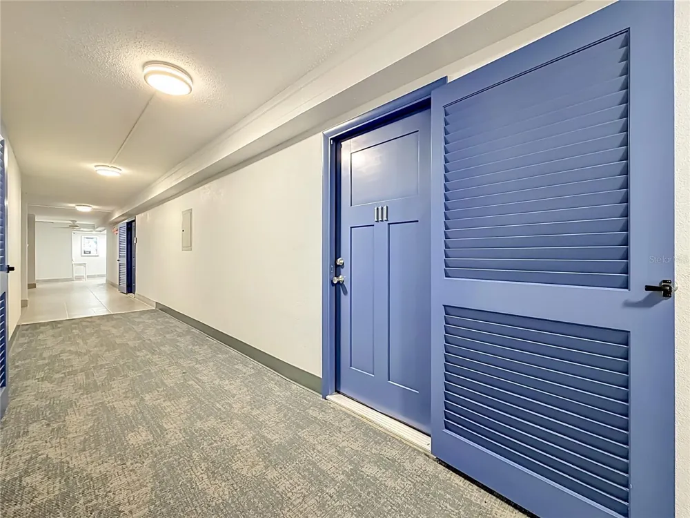 450 TREASURE ISLAND CAUSEWAY #111 Treasure Island, FL 33706