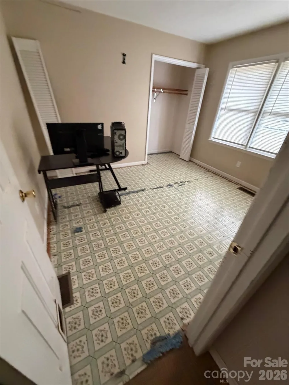 2723 Tatertown Loop Nebo, NC 28761