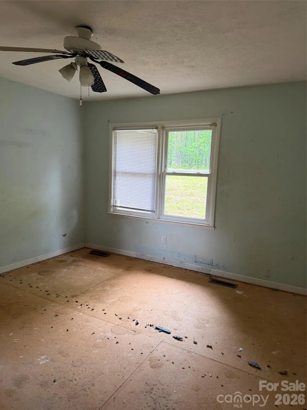 2723 Tatertown Loop Nebo, NC 28761
