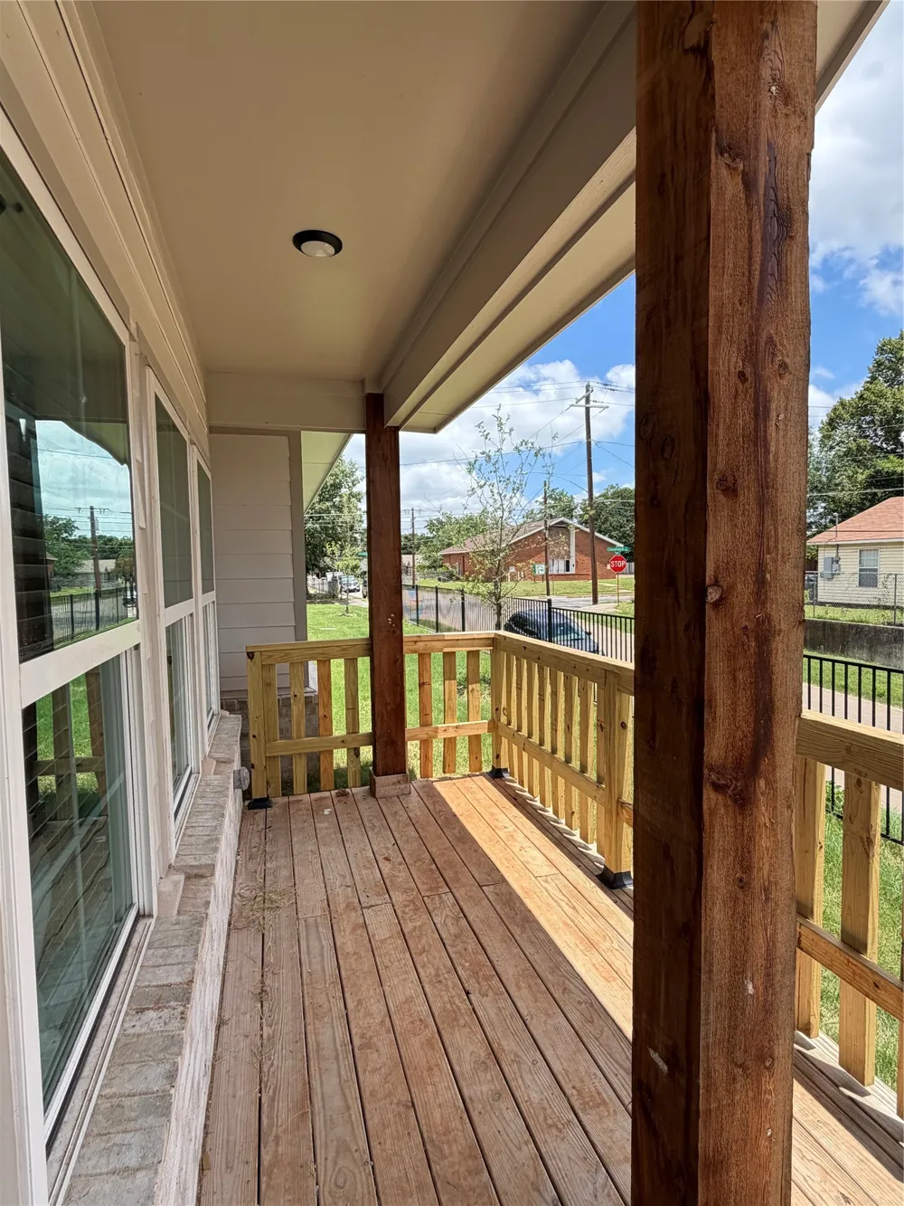1371 Cooper Dallas, TX 75215