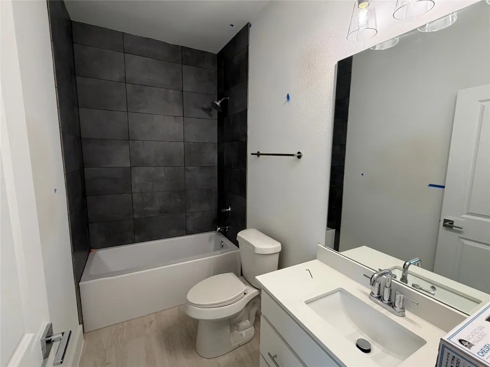 1371 Cooper Dallas, TX 75215