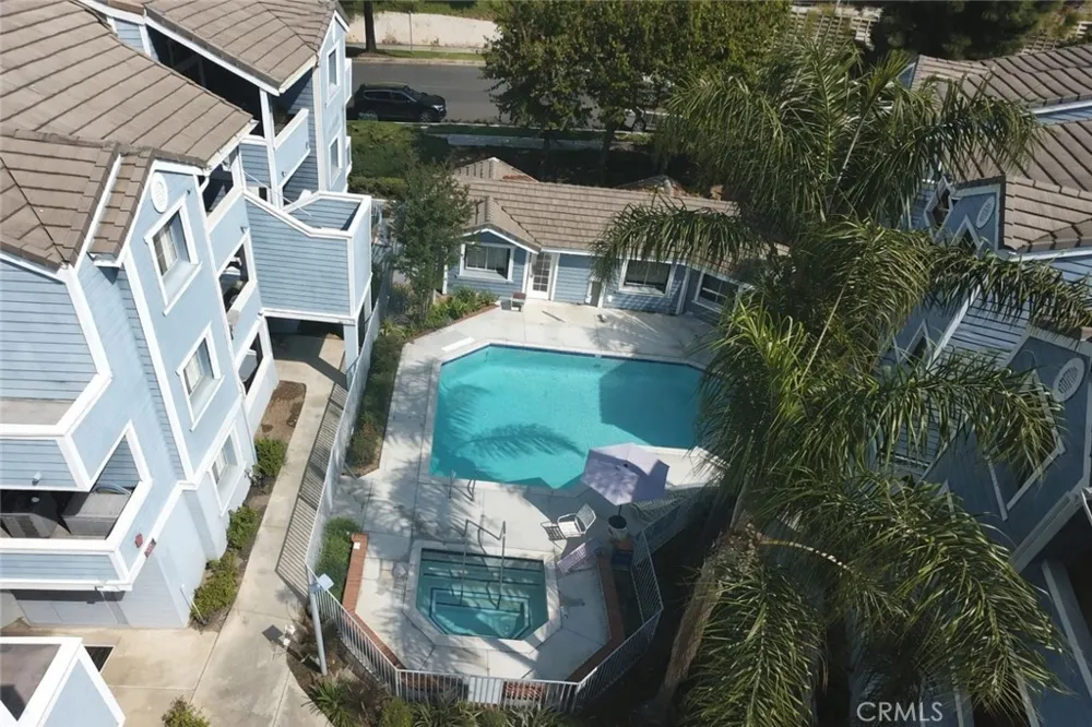101 South Lakeview Avenue #101E Placentia, CA 92870