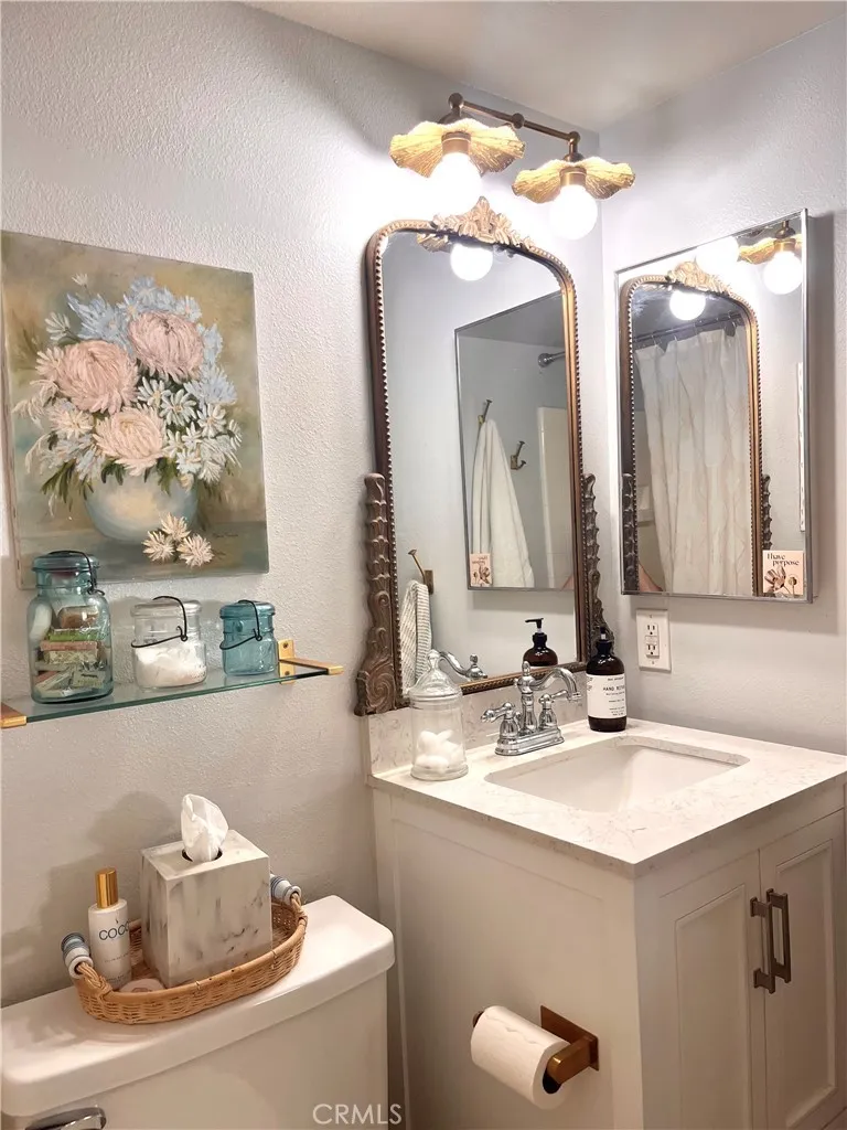 101 South Lakeview Avenue #101E Placentia, CA 92870