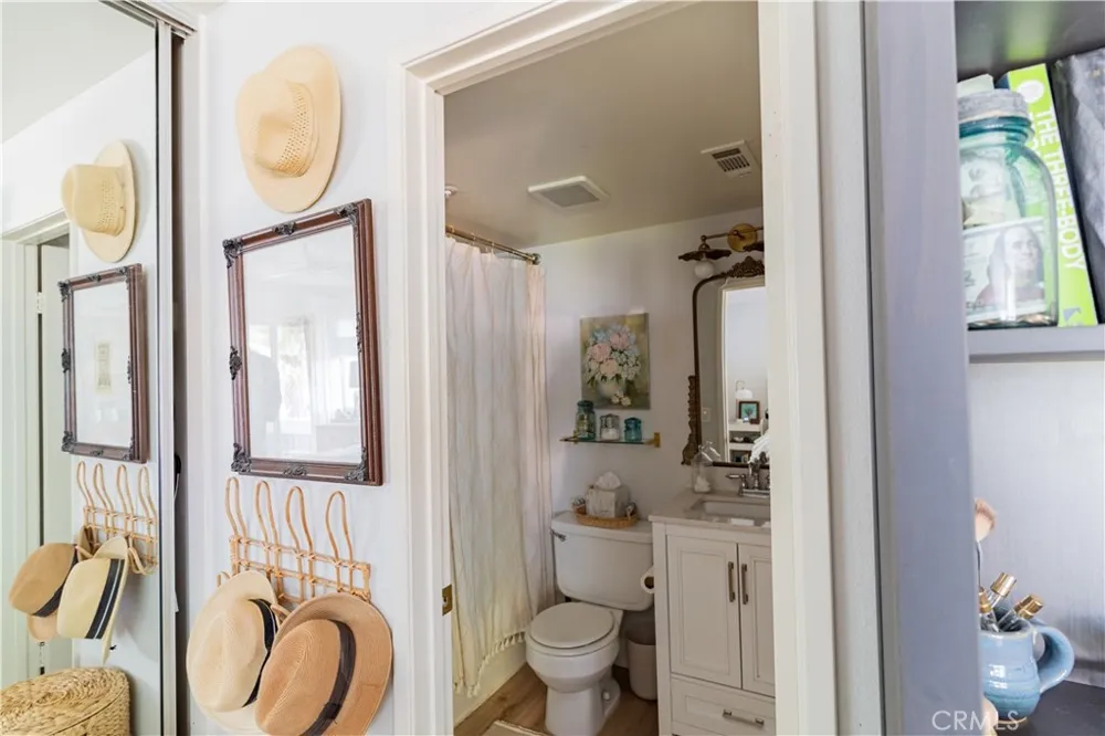 101 South Lakeview Avenue #101E Placentia, CA 92870