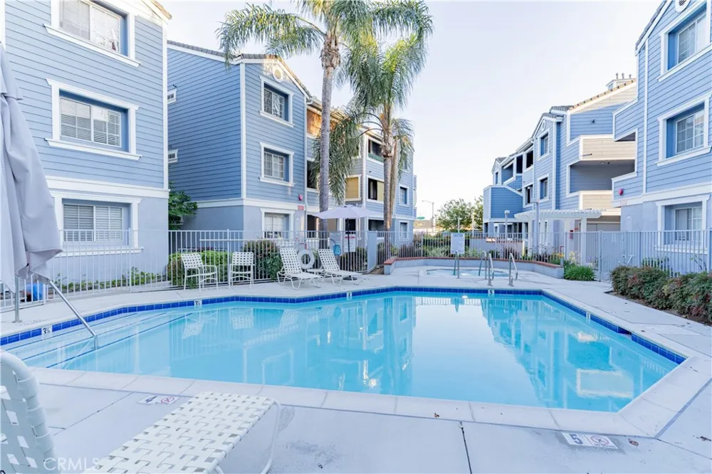 101 South Lakeview Avenue #101E Placentia, CA 92870