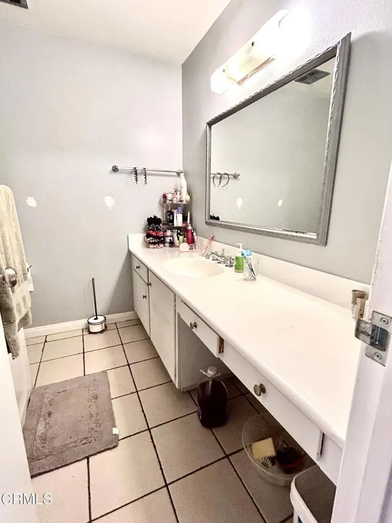 3700 Dean Drive #2003 Ventura, CA 93003