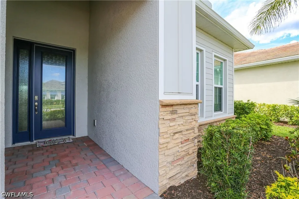 Kelson Circle Naples, FL 34114