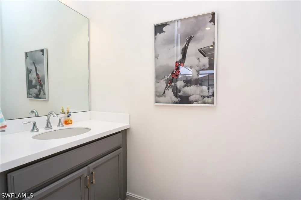 Kelson Circle Naples, FL 34114