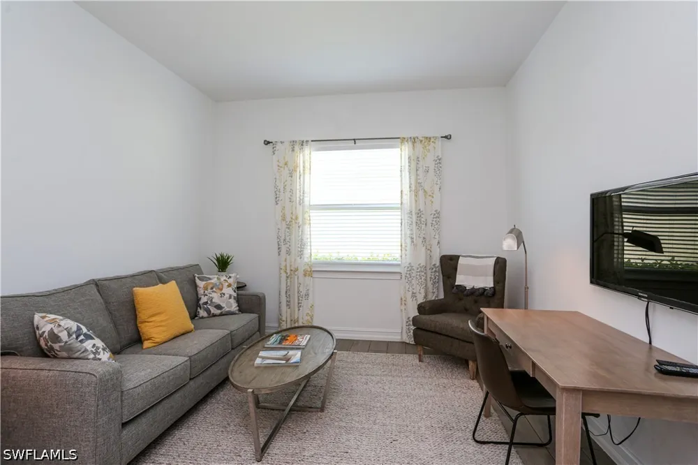 Kelson Circle Naples, FL 34114